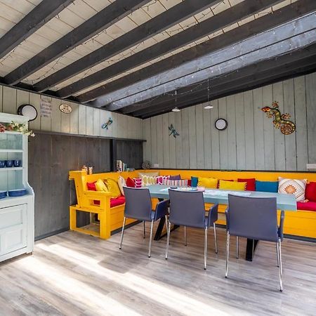 Mount Hillary Holiday Pods Cork Exterior photo