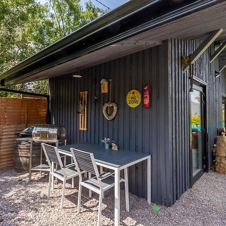 Mount Hillary Holiday Pods Cork Exterior photo